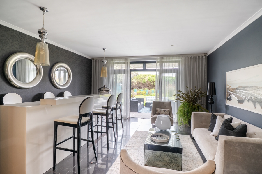 3 Bedroom Property for Sale in Lake Michelle Western Cape